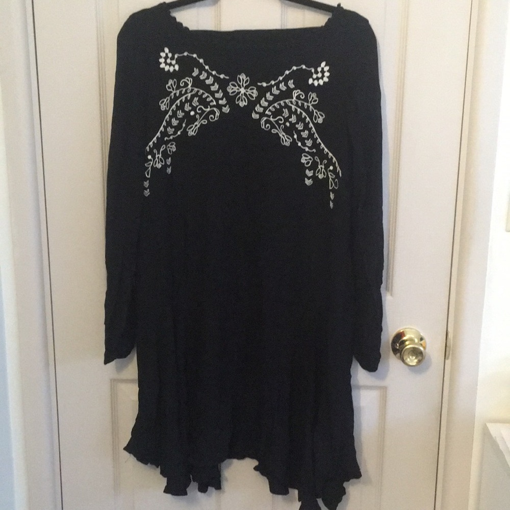 Cute light baby doll dress with low back